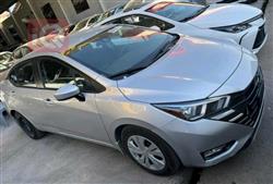 Nissan Versa 2024
