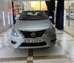 Nissan Sunny 2020