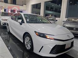 Toyota Camry 2025