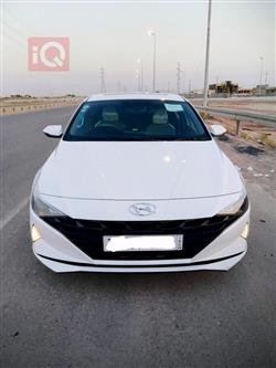 Hyundai Elantra 2023