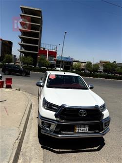 Toyota Hilux 2024