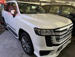 Toyota Land Cruiser 2024