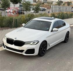 BMW 5-Series 2022