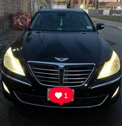 Hyundai Genesis 2012