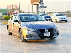 Nissan Altima 2019