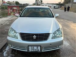 Toyota Crown 2005