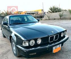 1992 بي ام دبليو الفئة 7