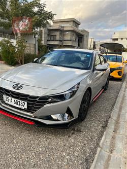 Hyundai Elantra 2023