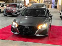 Nissan Altima 2023