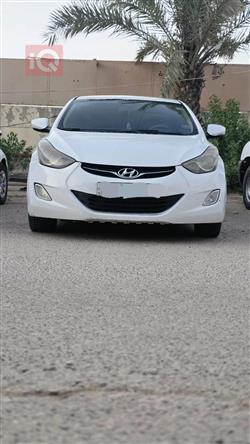 Hyundai Elantra 2012