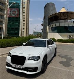 2021 كرايسلر 300