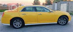 Chrysler 300 2019