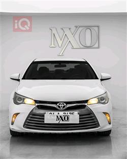 Toyota Camry 2016