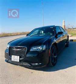 Chrysler 300 2022