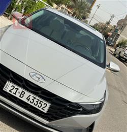 Hyundai Elantra 2023