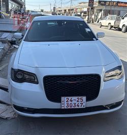 2023 كرايسلر 300