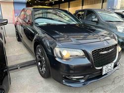 2018 كرايسلر 300