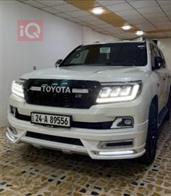 Toyota Land Cruiser 2011