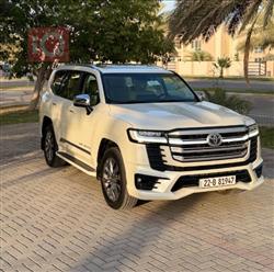 Toyota Land Cruiser 2023