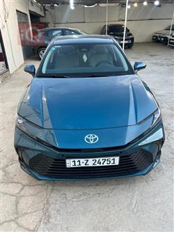 Toyota Camry 2025