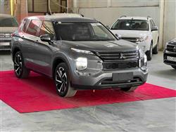 Mitsubishi Outlander 2024