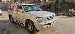 2004 لكزس LX