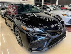 Toyota Camry 2024