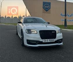 Chrysler 300 2016