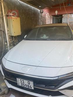 Hyundai Elantra 2024