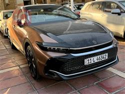 Toyota Crown 2023