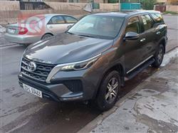 Toyota Fortuner 2023