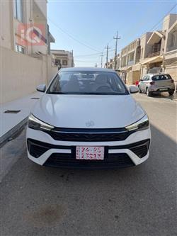 MG 5 2025