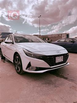 Hyundai Elantra 2023