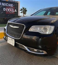 Chrysler 300 2018