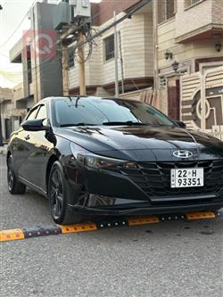 Hyundai Elantra 2022