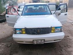 Toyota Crown 2000