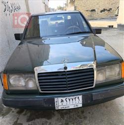 1989 مرسيدس بنز إي-كلاس
