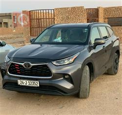 Toyota Highlander 2021