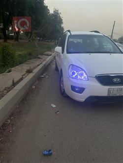 Kia Carens 2011