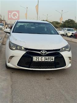 2015 تويوتا كامري