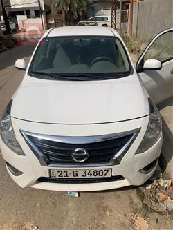 Nissan Sunny 2022