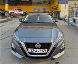 Nissan Altima 2021