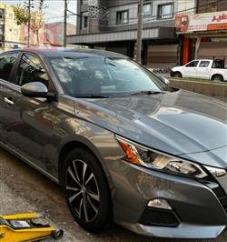 Nissan Altima 2020