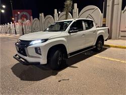 Mitsubishi L200 2022