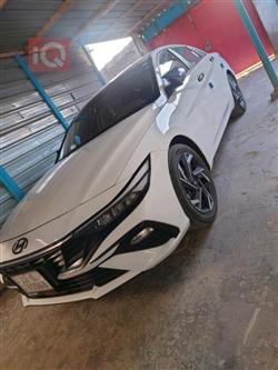 Hyundai Elantra 2024