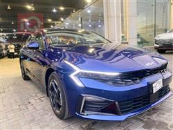 Kia K5 2025