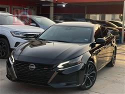 Nissan Altima 2024