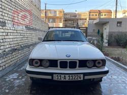 1990 بي ام دبليو الفئة 5