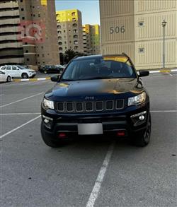 2021 جيب كومباس