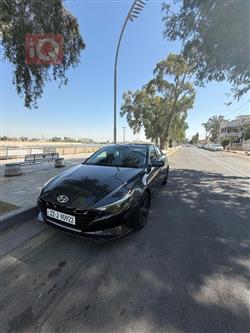 Hyundai Elantra 2022